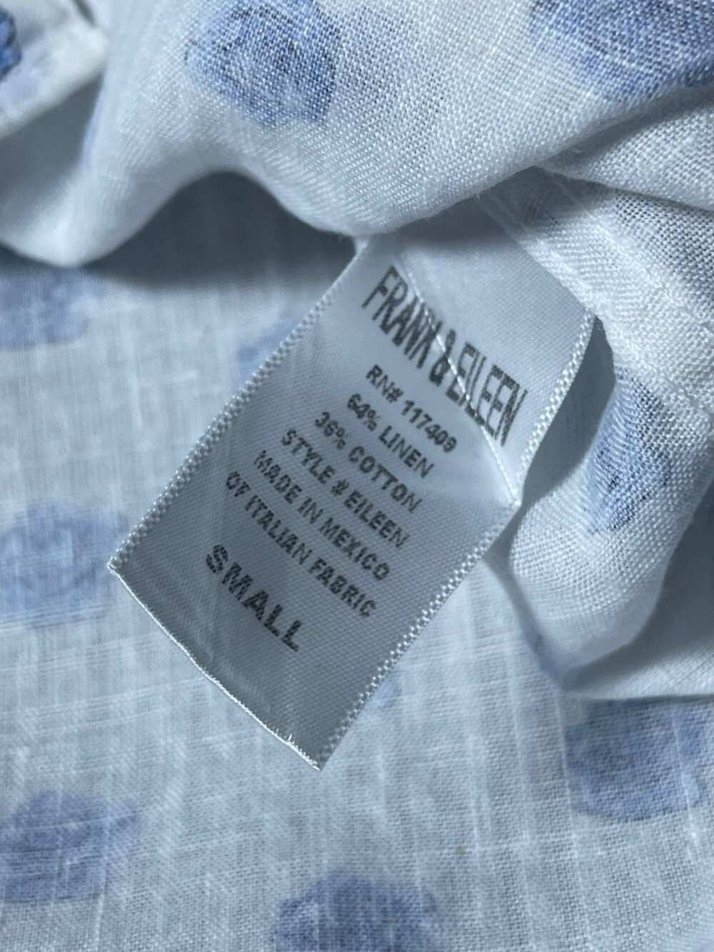 Frank & Eileen Blue Floral Print Eileen Shirt Linen Blend Relaxed Women's Small - Picture 3 of 5